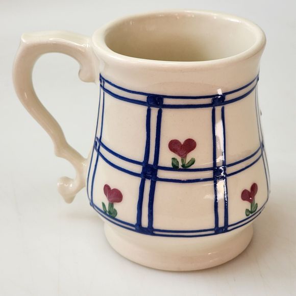 Vintage Hartstone USA Pottery Coffee Mug With Plaid And Heart Shape Flowers - Picture 7 of 12